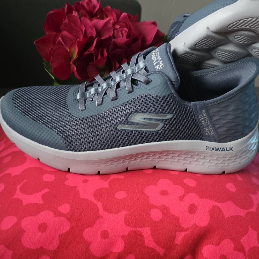 Skechers Slate Blue Go Walk Athletic Slip-Ins - Never Worn - New Without Tags